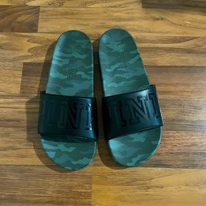 Size 8 pink camo and black sandals